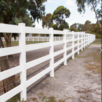 Poteaux de clôture en vinyle PVC blanc robuste à profil épais 4 rails, résistants aux UV et imperméables, 1,5 m de haut x 2,4 m de large pour ranchs équestres et élevages bovins