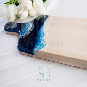 Tabla de cortar de madera con tema del océano y mango de resina, tabla para servir queso, bandeja de fiesta, decoración costera, plato de paleta de diseño de lujo epoxi - Product Image 4