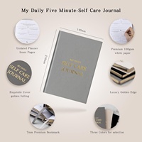 Mon journal quotidien de soins personnels avec questions directrices (A5, 80 feuilles)