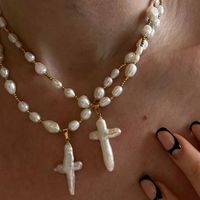 Collier ras du cou en acier inoxydable anti-ternissement et étanche, avec pendentif perle et or, chaîne épaisse avec perles d'eau douce et chaîne dorée pour femme