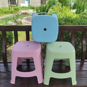Taburete de Plástico Reforzado de 30 cm, Cuadrado, Apilable, para Hogar, Sala de Estar, Baño, Polipropileno PP, Colores Mezclados - Product Image 4