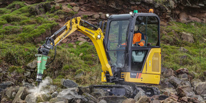 2026 Hot Sale LiuGong 9018F Mini Excavator 1.8 Ton Retractable Track Crawler Digger for Greenhouse and Narrow Space Construction - Product Image 5