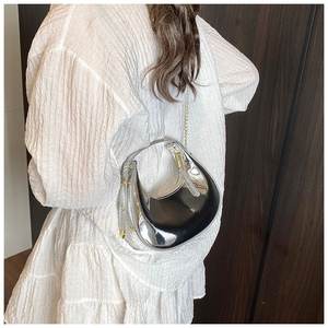 Wholesale New <b>Evening</b> <b>Bag</b> Dumpling <b>Bag</b> Armpit Fashion High Feeling Chain Shoulder Crossbody Handbag <b>Evening</b> <b>Bags</b> - Product Image 3