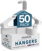 Cintres en plastique Utopia Home, lot de 50, cintres pour vêtements économiseurs d'espace, blanc |   Durable &amp;   Fort |   Organisateur de placard &amp;   Stockage |