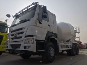 Nuevo camión mezclador para la industria de la construcción con alta calidad - Product Image 6