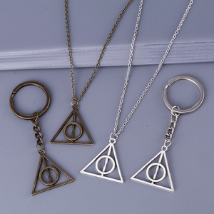 Collar con Colgante Triangular Geométrico de Aleación de Zinc Vintage, Diseño Luna y Reliquias de la Muerte, para Unisex, Mujeres y Niños - Regalo de Aniversario - Product Image 6