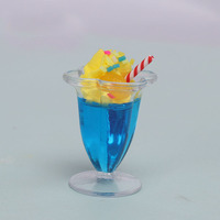 Modèle de crème glacée milkshake à l'échelle 1:6, accessoires de jeu de simulation de nourriture miniature pour maison de poupée BJD Blythe, jouet de scène DIY
