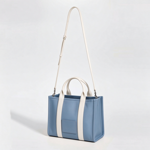 Sac fourre-tout de luxe classique pour femme 2025 de haute qualité, en cuir PU résistant à l'eau, avec chaînes, sac à main tendance - Product Image 4