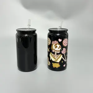Almacén de EE. UU. Lata de vidrio negro brillante transparente de 16oz con tapa de plástico negro Tazas de vidrio en forma de lata de cerveza de soda para UV DTF y láser