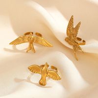 Bague Ajustable Vintage Oiseau en Vol pour Femme, Plaqué Or 18K, Acier Inoxydable, avec Ailes, Bijou Étanche Symbole de Paix