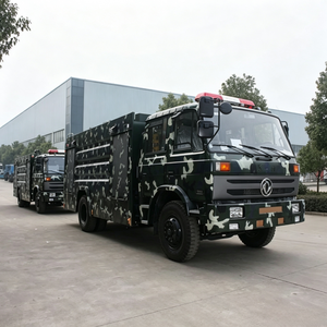 <span class=keywords><strong>Camion</strong></span> de pompiers forestier 4x4 camouflage Dongfeng Chine, 8 tonnes, réservoir d'eau de 8 000 litres - Product Image 3