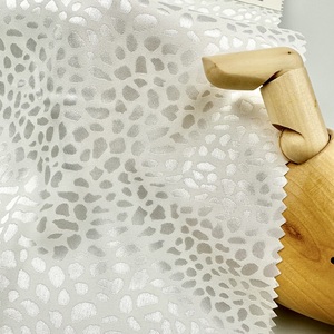 Vải Spandex Satin Dệt Hoa 97% Polyester 3% Spandex Vải Họa Tiết Da Báo Màu Trắng Cho Đồ Ngủ - Product Image 5