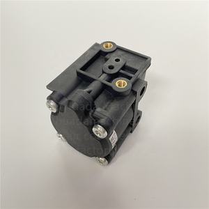 En stock et livraison rapide, vanne de <span class=keywords><strong>vidange</strong></span> en métal 1622369480 1623181080 1622369400 1622359480 pour compresseur <span class=keywords><strong>à</strong></span> vis - Product Image 1