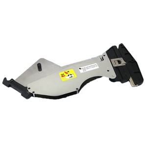 ชิ้นส่วนป้อนสายเคเบิล SMT รุ่น 2ADLFA002003 หางโค้ง 8 มม. สำหรับเครื่องป้อน FUJI - Product Image 1