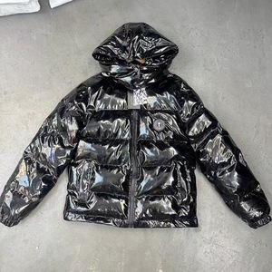 แจ็กเก็ตฤดูหนาวสีดำขนาดเล็กมีฮู้ดแบบถอดได้มีซิปด้านหน้า - Product Image 5