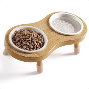 Erhöhtes Katzen- und Hundenäpfe-Set, 2 Keramik-Näpfe mit Rutschfestem Bambusständer, 15 Grad Neigung, Umweltfreundlich, für den Innenbereich, für Kleintiere - Product Image 1