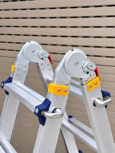 Échelle pliante en aluminium multi-positions VPS Heavy Duty avec verrouillage par levier, pieds en caoutchouc antidérapants, capacité de charge de 150 kg, prix avantageux - Product Image 3
