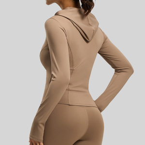 Juyitang Nuevo Traje de Yoga Transpirable con Capucha, Chaqueta Ajustada de Alta Elasticidad con Mangas para <span class=keywords><strong>Mujer</strong></span>, Spandex/Poliéster, Color Sólido - Product Image 2