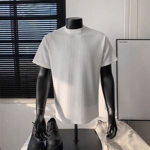 Camiseta de seda de hielo informal de verano para hombre Cleanfit al por mayor parte inferior elástica de punto a rayas blancas y negras 180g con diseño de patrón - Product Image 5