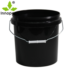 Barils ronds en plastique vides de <span class=keywords><strong>10</strong></span> L de couleur noire avec poignée en métal, seau en plastique de qualité alimentaire de <span class=keywords><strong>10</strong></span> <span class=keywords><strong>litres</strong></span> pour l'industrie - Product Image 4