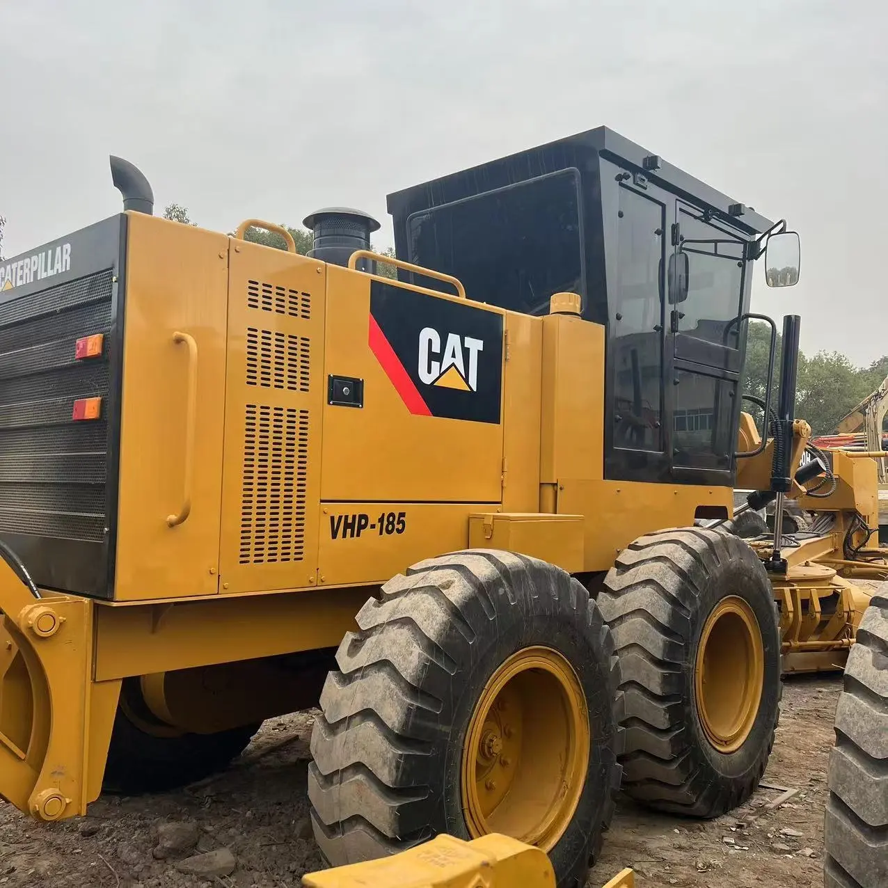 Shanghai kullanılan ağır makine kedi 140H motorlu greyder tırtıl yol greyder satışa 140H 140K abd greyder