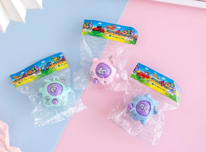 Llavero de tijeras de papel de roca de plástico educativo huevos retorcidos aleatorios y juguetes de <span class=keywords><strong>tela</strong></span> que cambian la cara divertido juego de adivinanzas - Product Image 6