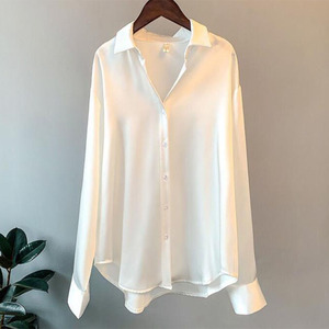 Chemises pour femmes <span class=keywords><strong>en</strong></span> gros – Nouvelle <span class=keywords><strong>chemise</strong></span> <span class=keywords><strong>en</strong></span> <span class=keywords><strong>satin</strong></span> à manches longues pour <span class=keywords><strong>femme</strong></span>, style printemps-automne, drapée, rétro, ample, tendance et élégante - Product Image 2