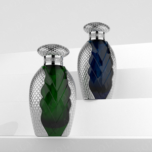 ขวดน้ำหอมดีไซน์พิเศษหรูหราขนาด 100 มล. ขวดแก้วเปล่าแบบเติมได้สำหรับบรรจุน้ำมันหอมระเหยและน้ำหอม - Product Image 1