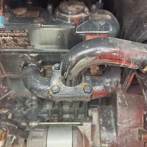 <span class=keywords><strong>Bobcat</strong></span> S70 est la plus petite chargeuse compacte au monde, elle passe par les portes et les ascenseurs étroits, rayon de braquage nul, moteur Kubota. - Product Image 6