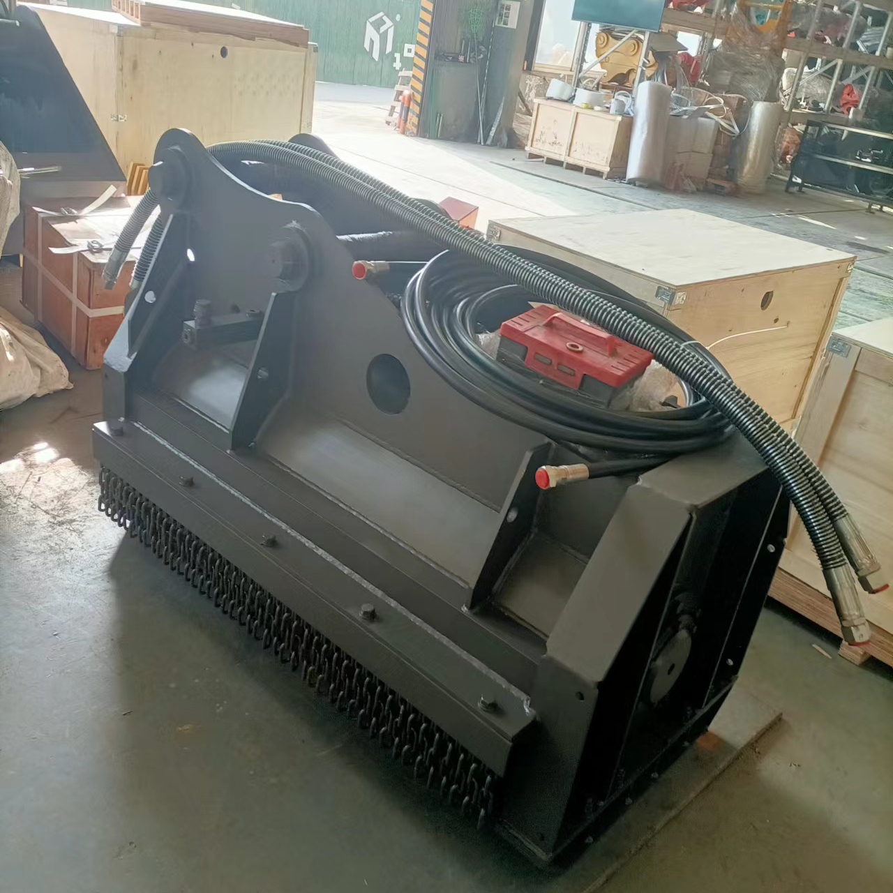 Лес с помощью Mulcher экскаватора крепления Mulcher для резки древесины Mulcher