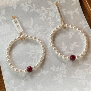 Rotes Perlenarmband aus Zinnober-Erz und Rohstein-Kristallen, Vielseitig und Luxuriös im Ausstrahlenden Charakter - Product Image 2