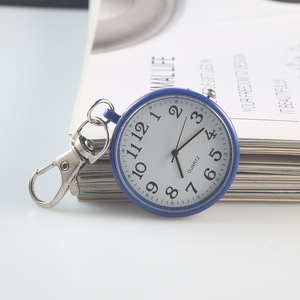 Reloj de Bolsillo de Cuarzo con Llavero, Esfera Grande, Reloj Analógico Colgante, Mini Reloj de Pulsera Redondo para Regalo y Uso Diario - Product Image 3