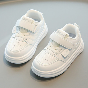Chaussures blanches pour enfants printemps automne 2025 chaussures de sport pour filles baskets légères antidérapantes pour garçons semelle souple bébé chaussures décontractées - Product Image 4