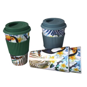 Taza de Café Reutilizable de Melamina con Tapa, Personalizada con Diseño de Tucán - Product Image 3