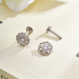 Pendientes de Titanio G23 16G para <span class=keywords><strong>Piercing</strong></span> Labret, Labio, Cartílago, Tragus, Hélix, Daith, Lóbulo, Joyería Corporal de Estilo Moderno - Product Image 4