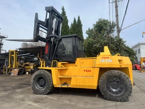 รถยกดีเซล TCM FD 230 สำหรับงานหนัก ขับเคลื่อน 4 ล้อ เสากระโดงสามท่อน ยางลม ใช้งานแบบนั่งขับ เหมาะสำหรับงานก่อสร้าง - Product Image 3