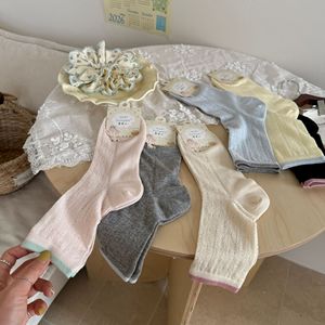 Calcetines finos de algodón sin costuras para mujer, transpirables, con bloques de color y malla acanalada, estilo Instagram, de Songmu, colección Primavera/Verano - Product Image 2