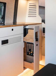 Kit de conversion intérieure personnalisable pour fourgonnette Sprinter 5.9x6.9x7.3 avec toilettes pour voyages en plein air - Product Image 4