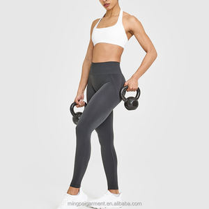 Leggings de sport sans couture à taille haute en polyamide avec logo personnalisé pour filles, leggings évasés pour le yoga, leggings pour femmes - Product Image 3