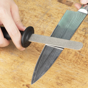 <span class=keywords><strong>Pierre</strong></span> à aiguiser manuelle diamantée double face <span class=keywords><strong>avec</strong></span> manche en plastique pour couteaux de cuisine d'extérieur. - Product Image 2