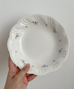 Nouvelle assiette à pâtes pour le petit-déjeuner, style rétro français, motif floral, assiette à dessert occidentale, motif végétal en relief, passe au micro-ondes, en céramique - Product Image 6
