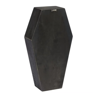 Estante <span class=keywords><strong>de</strong></span> Pared Rústico Negro con Forma <span class=keywords><strong>de</strong></span> Ataúd, Estantes Flotantes <span class=keywords><strong>de</strong></span> Madera <span class=keywords><strong>de</strong></span> <span class=keywords><strong>Tres</strong></span> <span class=keywords><strong>Niveles</strong></span> para Decoración Gótica, para Sala <span class=keywords><strong>de</strong></span> Estar o Mesa <span class=keywords><strong>de</strong></span> Pared - Product Image 4