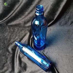 Botellas de Vidrio para Vodka Jingna al por Mayor con Tapas de Corcho, Reciclables, Transparentes, Azules, Redondas, para <span class=keywords><strong>Tequila</strong></span> y Brandy - Product Image 3