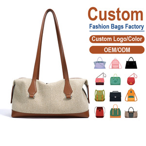 Bolso de Hombro de Lona con Detalles en Cuero – Detalles en Cuero de Grano Completo + Diseño de Silueta Estructurada · Logotipo Personalizado Disponible - Product Image 1