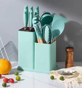 Juego de Utensilios de Cocina de Bambú y Silicona de Grado Alimenticio Rimei de 19 Piezas con Mango de Silicona, Herramientas de Cocina y Soporte de Almacenamiento, Solo Lavar a Mano - Product Image 4