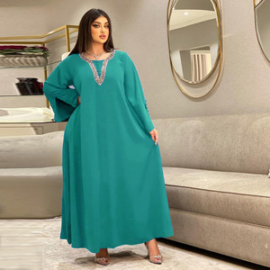 Cross-border for <strong>Hot</strong> Selling Women's Vintage Spring Fashion Large Size Handmade Beaded <strong>Hot</strong> Drilling Dress - Product Image 3