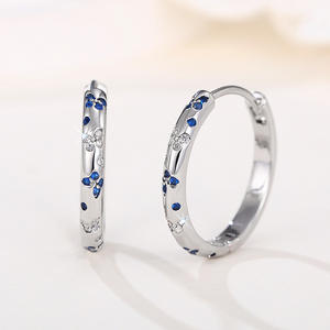 E3849 Pendientes de aro de oro blanco con diseño de mariposa de zafiro para mujer, conjunto de joyería de regalo romántico - Product Image 3