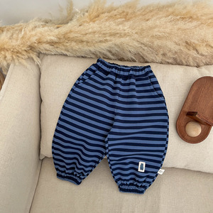 <span class=keywords><strong>Pantaloni</strong></span> Sportivi per Bambini Primavera 2025 Nuova Moda Casual Larghi in Cotone Rivestito in PU a Righe Stile Coreano - Product Image 4