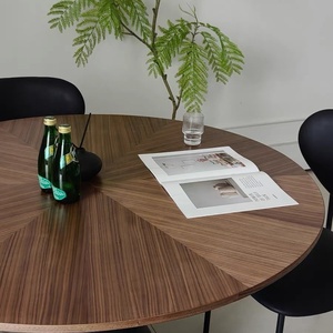Set Moderno di Tavolo <span class=keywords><strong>da</strong></span> <span class=keywords><strong>Pranzo</strong></span> Rotondo in Legno <span class=keywords><strong>e</strong></span> Sedie per 6 Persone, Arredamento in Noce per <span class=keywords><strong>Cucina</strong></span> <span class=keywords><strong>e</strong></span> <span class=keywords><strong>Sala</strong></span> <span class=keywords><strong>da</strong></span> <span class=keywords><strong>Pranzo</strong></span> - Product Image 3