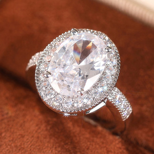 Anillo de Cóctel para Mujer A023, con Granate Natural Ovalado, Engaste Pavé, Anillos de Compromiso de Moda - Product Image 2